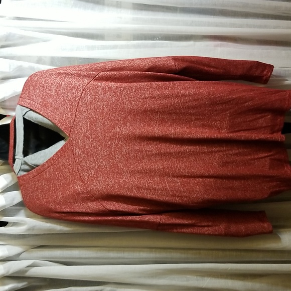 Sz M Thin T-knit Red Cardigan - Picture 5 of 6